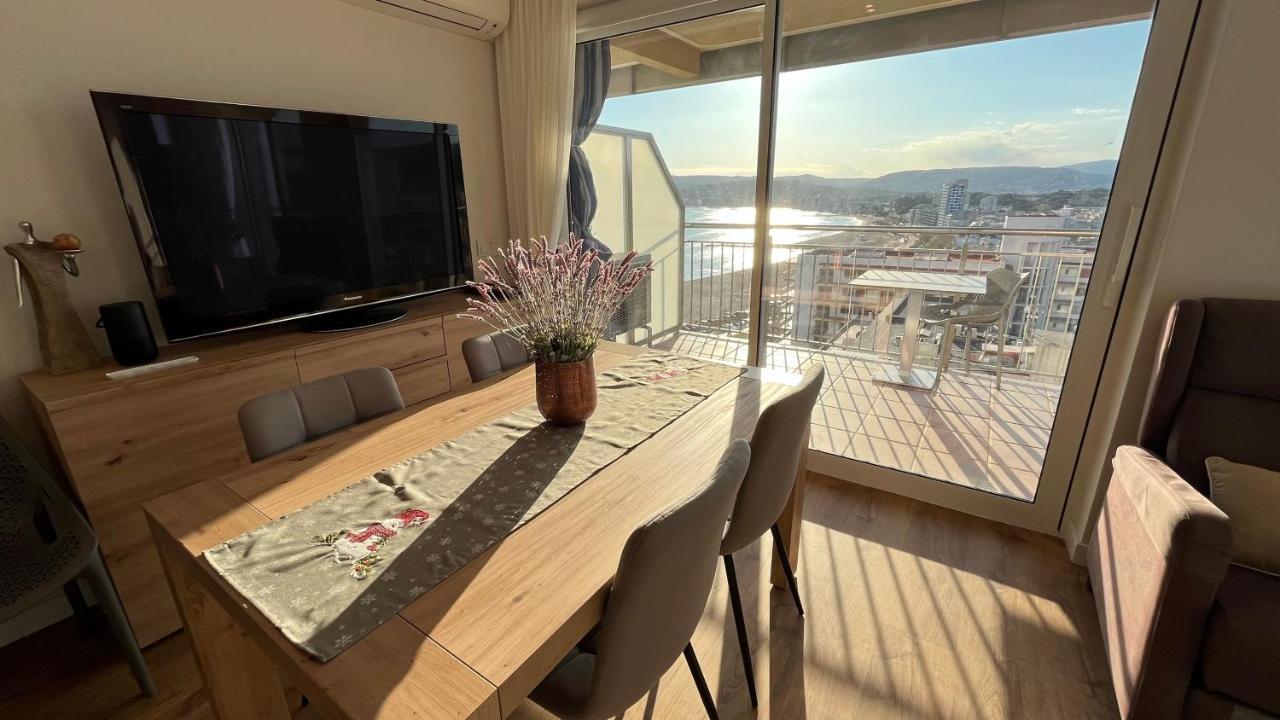 Apartament Paulina Паламос Екстериор снимка